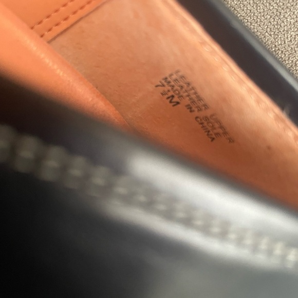 Circa Joan & David Navy Leather Kitten-Heel Loafers – Size 7.5M - Picture 7 of 8